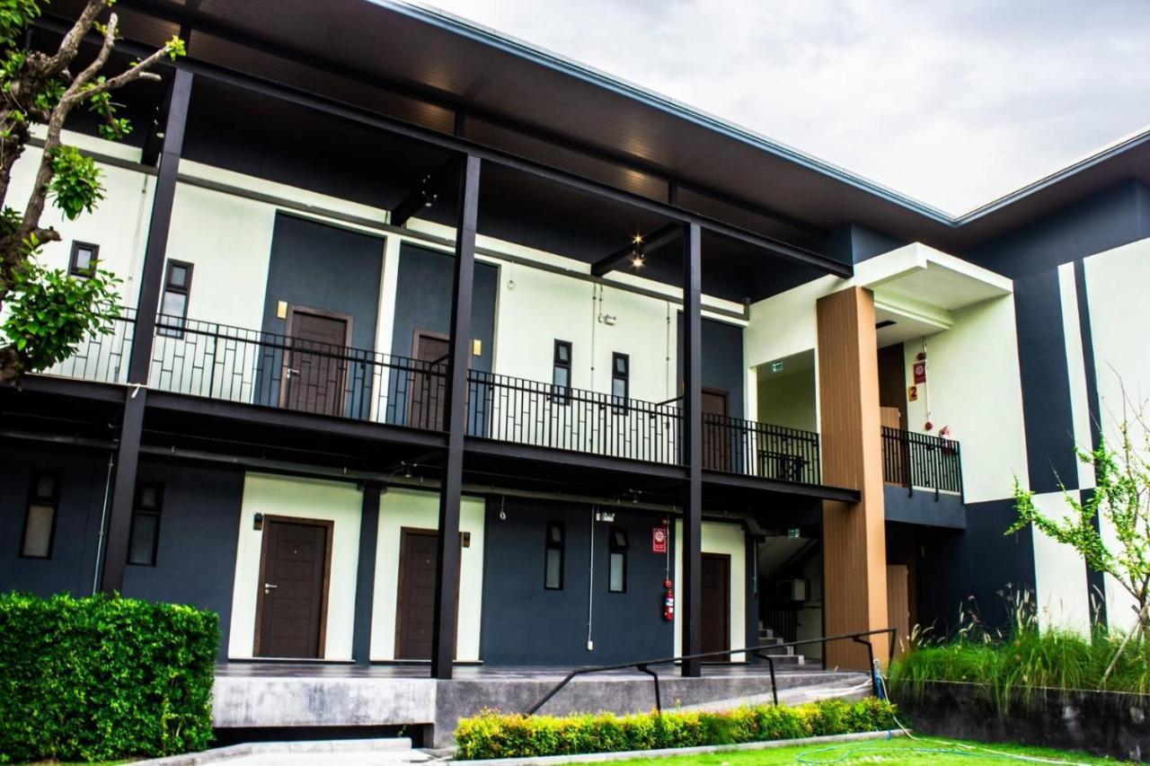 Hotel De Vine House à Roi Et Extérieur photo