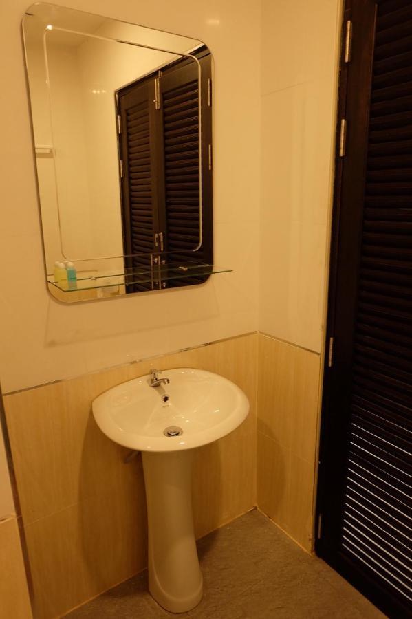Hotel De Vine House à Roi Et Extérieur photo