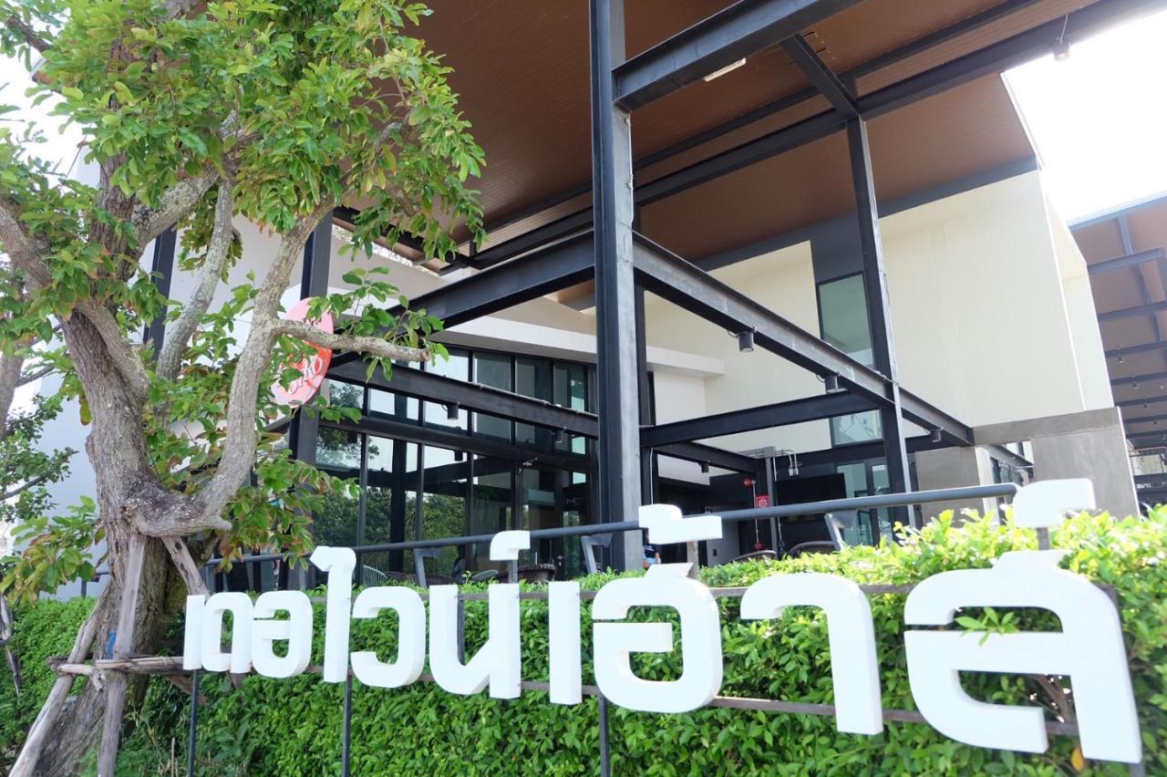 Hotel De Vine House à Roi Et Extérieur photo